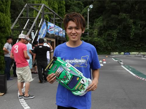中村　祐弥　選手の掲載写真